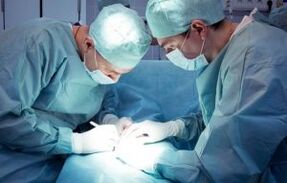 Métodos quirúrgicos para agrandar el pene.